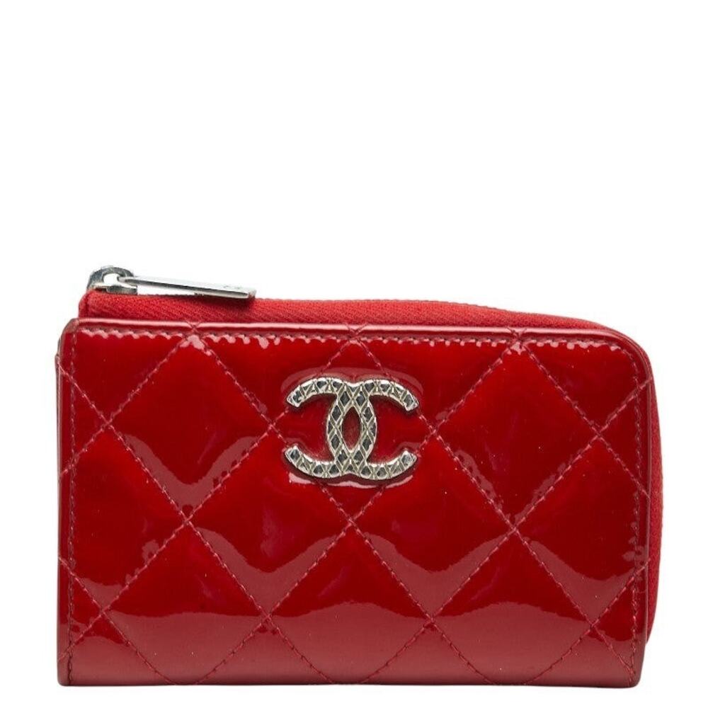 Chanel CC Logo Matelasse L-Zip Coin Purse Red